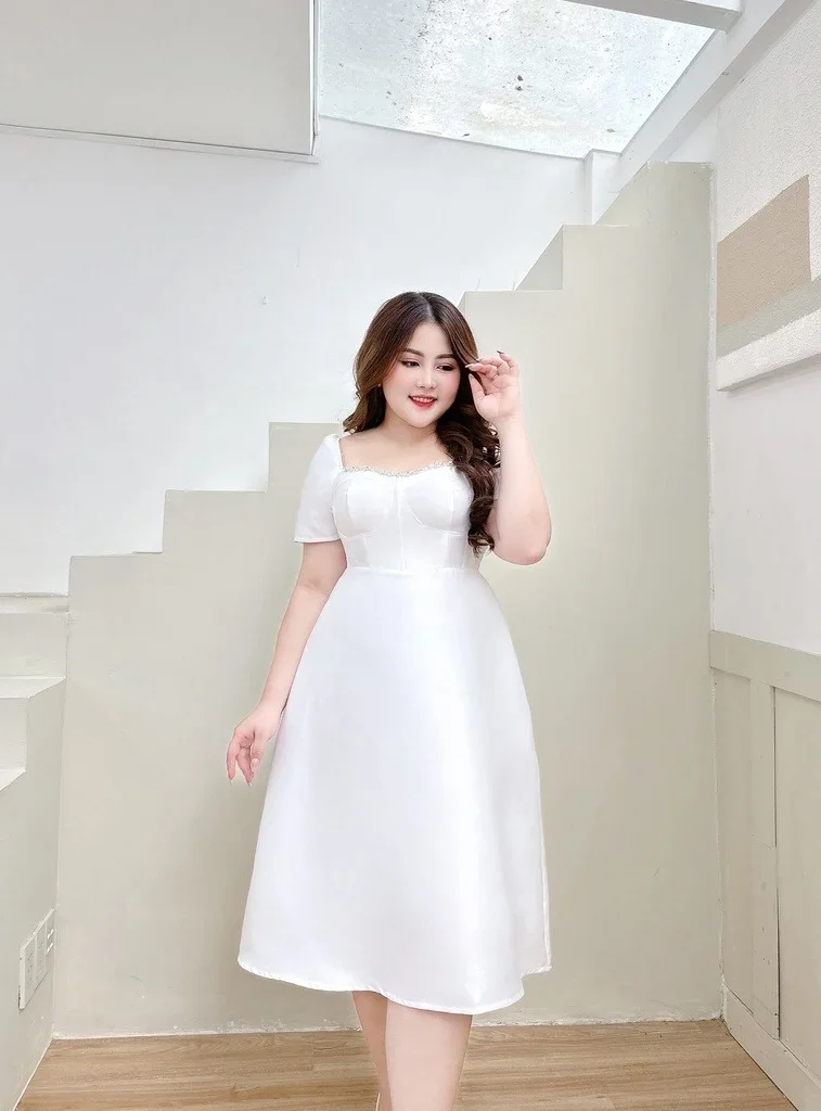 Đầm big size dự tiệc dáng xòe màu đỏ đô trễ vai tay phồng (2)