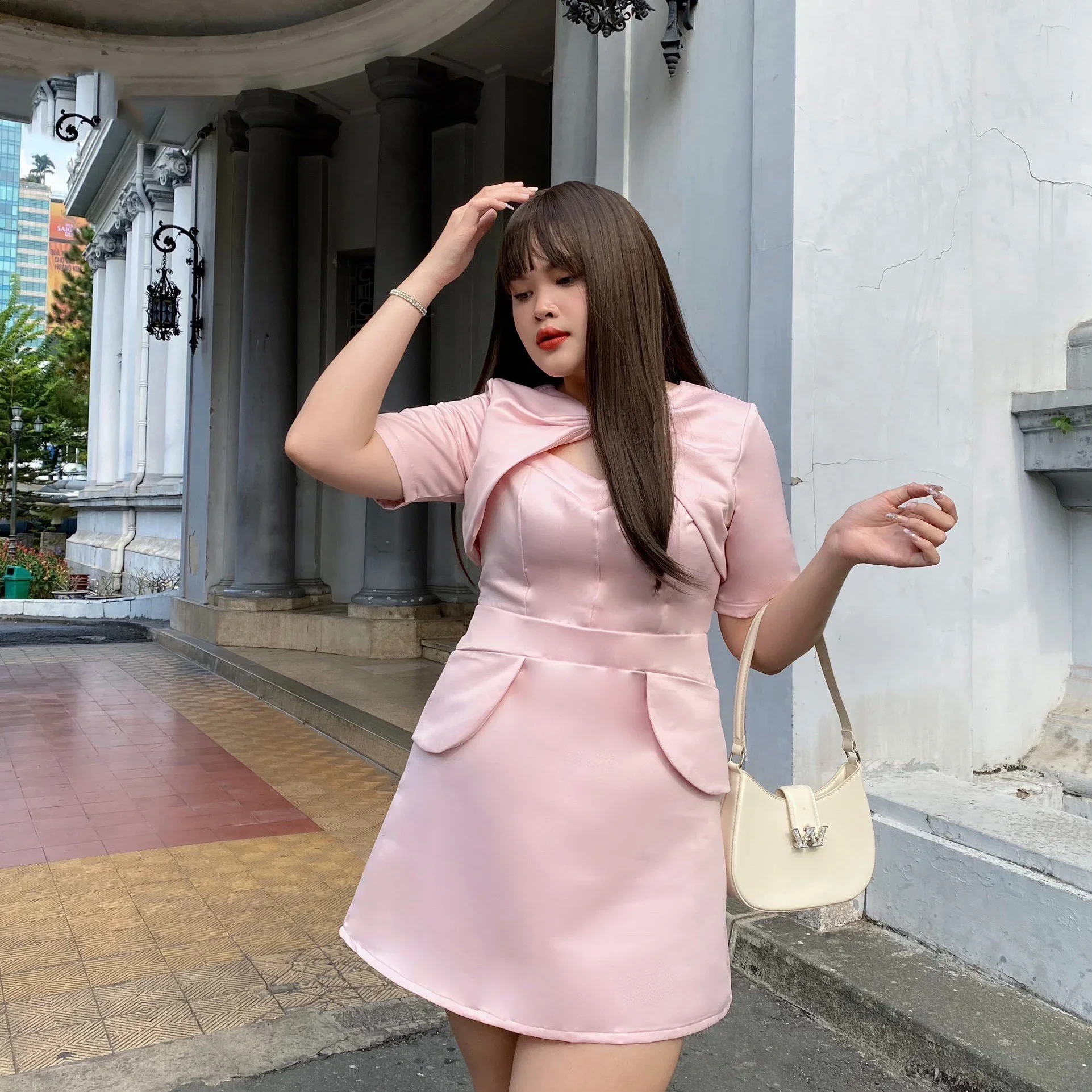 Đầm big size dự tiệc dáng suông A màu hồng pastel tay lửng